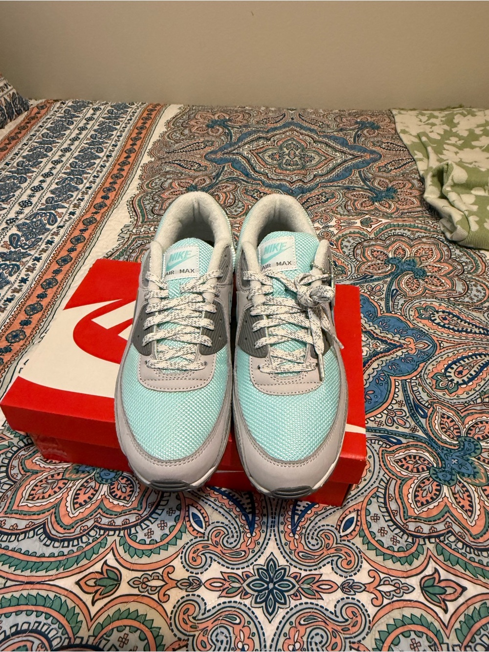 Nike Air Max 90 Lightweight Sneakers - Light Blue/Gray - Picture 3 of 6
